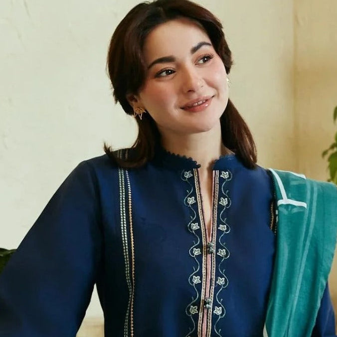 Dhanak Luxe Festive 4-Piece Set