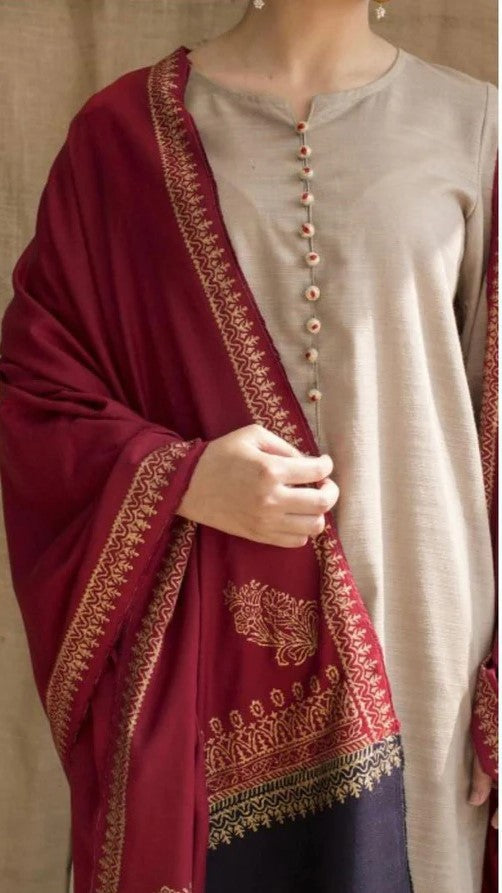 Dhanak Radiant Winter 4-Piece Ensemble