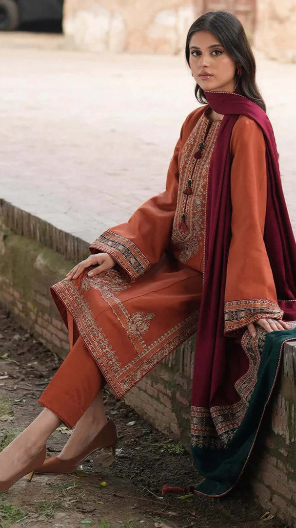 Dhanak Winter Glow 4-Piece Suit