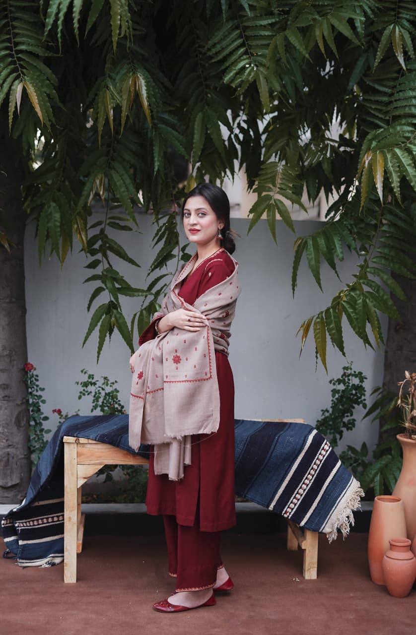 ★ Premium Dhanak 3-Piece Embroidered Winter Collection