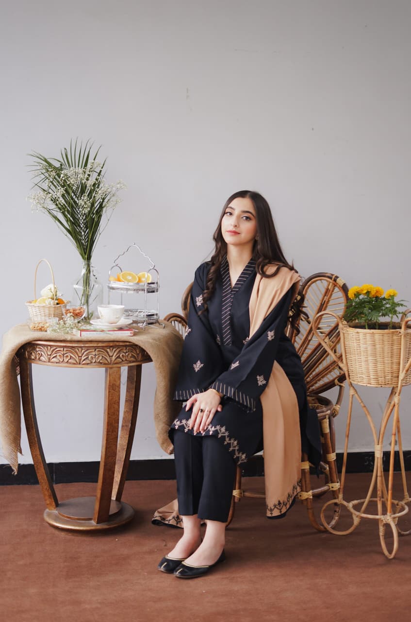 ★ Premium Dhanak 3-Piece Embroidered Winter Collection