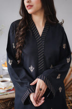 ★ Premium Dhanak 3-Piece Embroidered Winter Collection