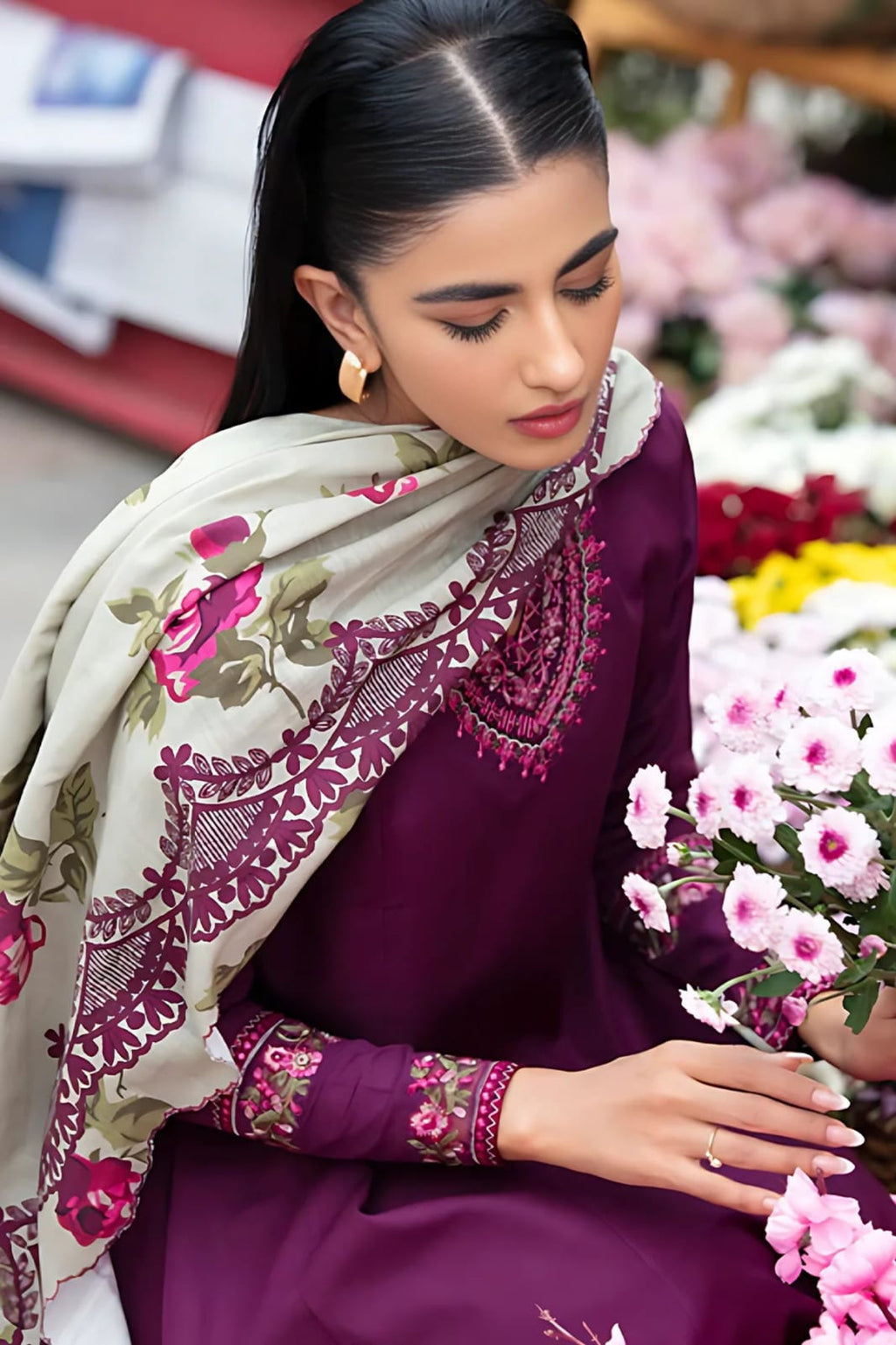★ Premium Dhanak 3-Piece Embroidered Winter Collection