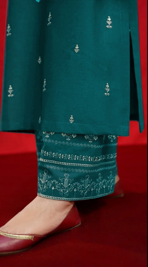 ★ Premium Dhanak 3-Piece Embroidered Winter Collection