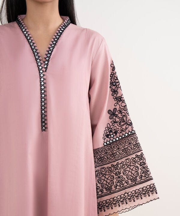 ★ Premium Dhanak 3-Piece Embroidered Winter Collection