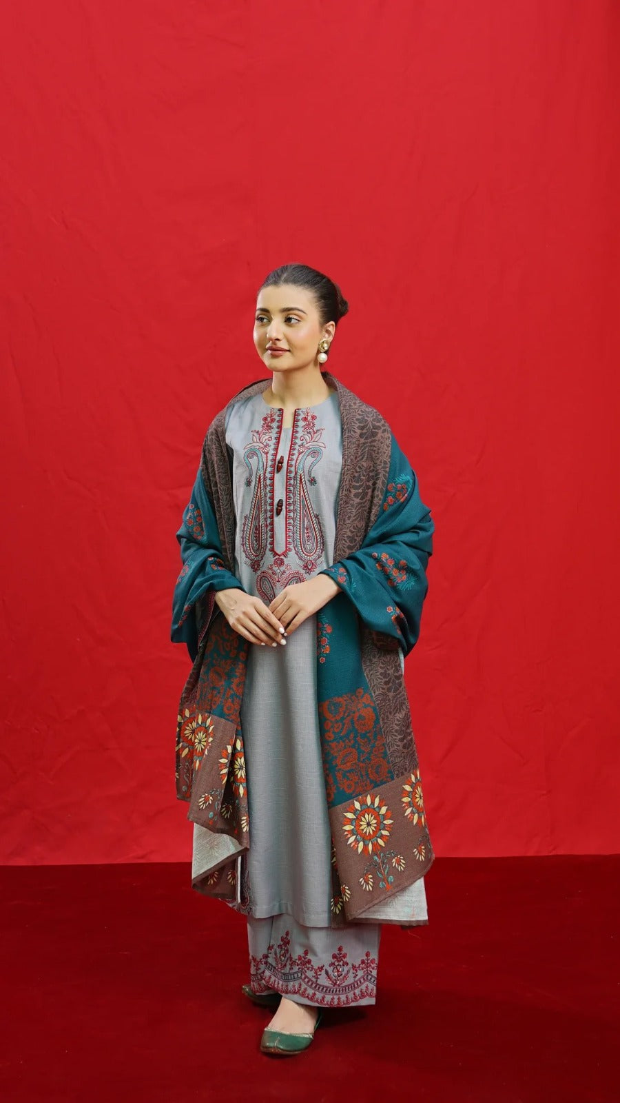 Dhanak Luxe Winter Suit – 4-Piece Unstitched Set