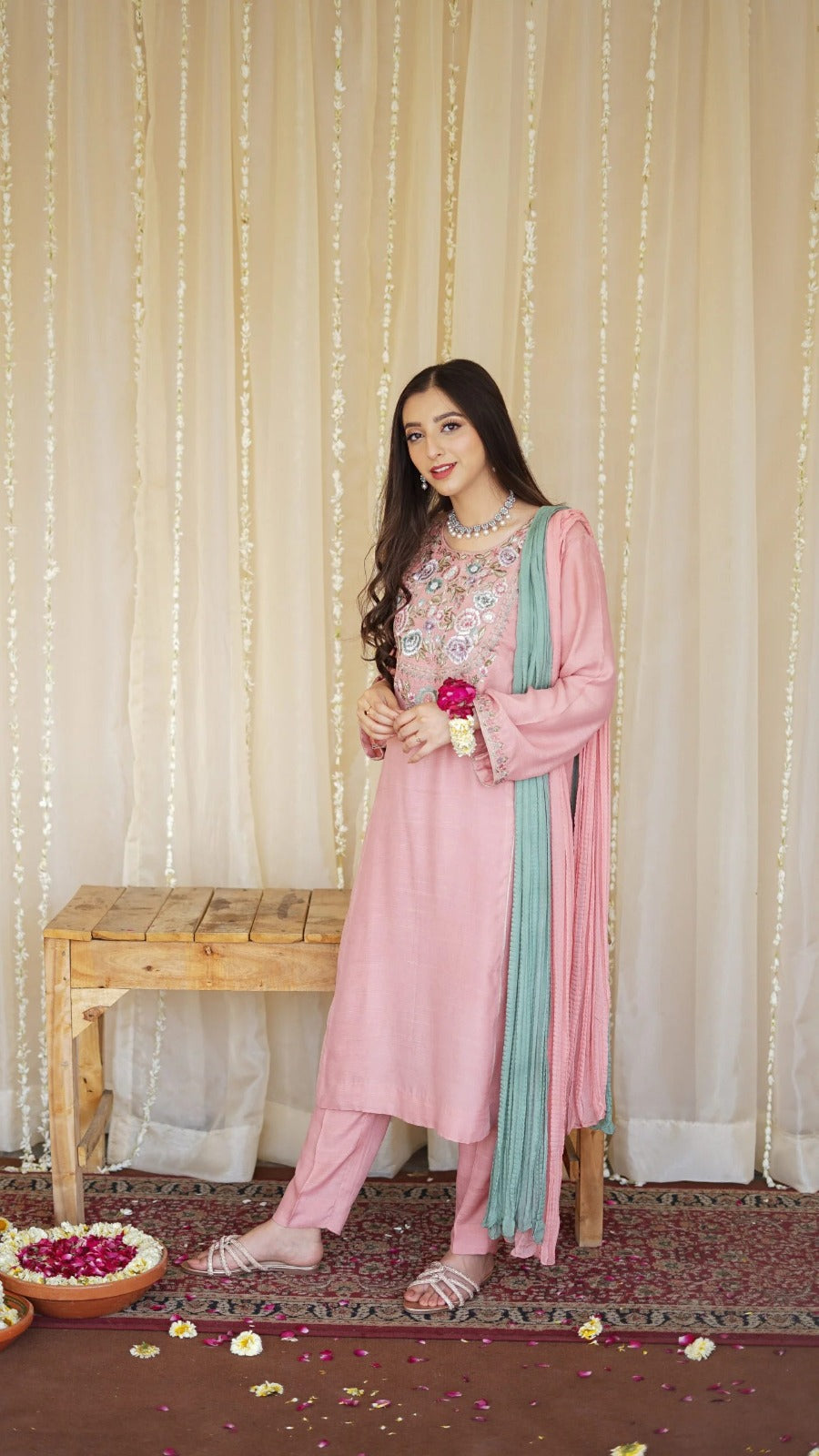 Dhanak Premium Wool Shawl Edition