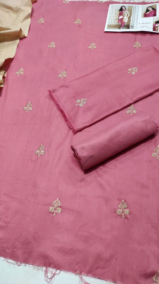★ Premium Dhanak 3-Piece Embroidered Winter Collection