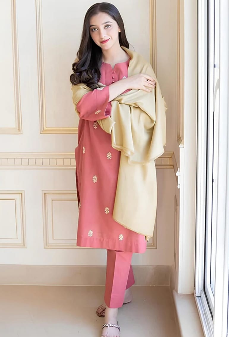 ★ Premium Dhanak 3-Piece Embroidered Winter Collection