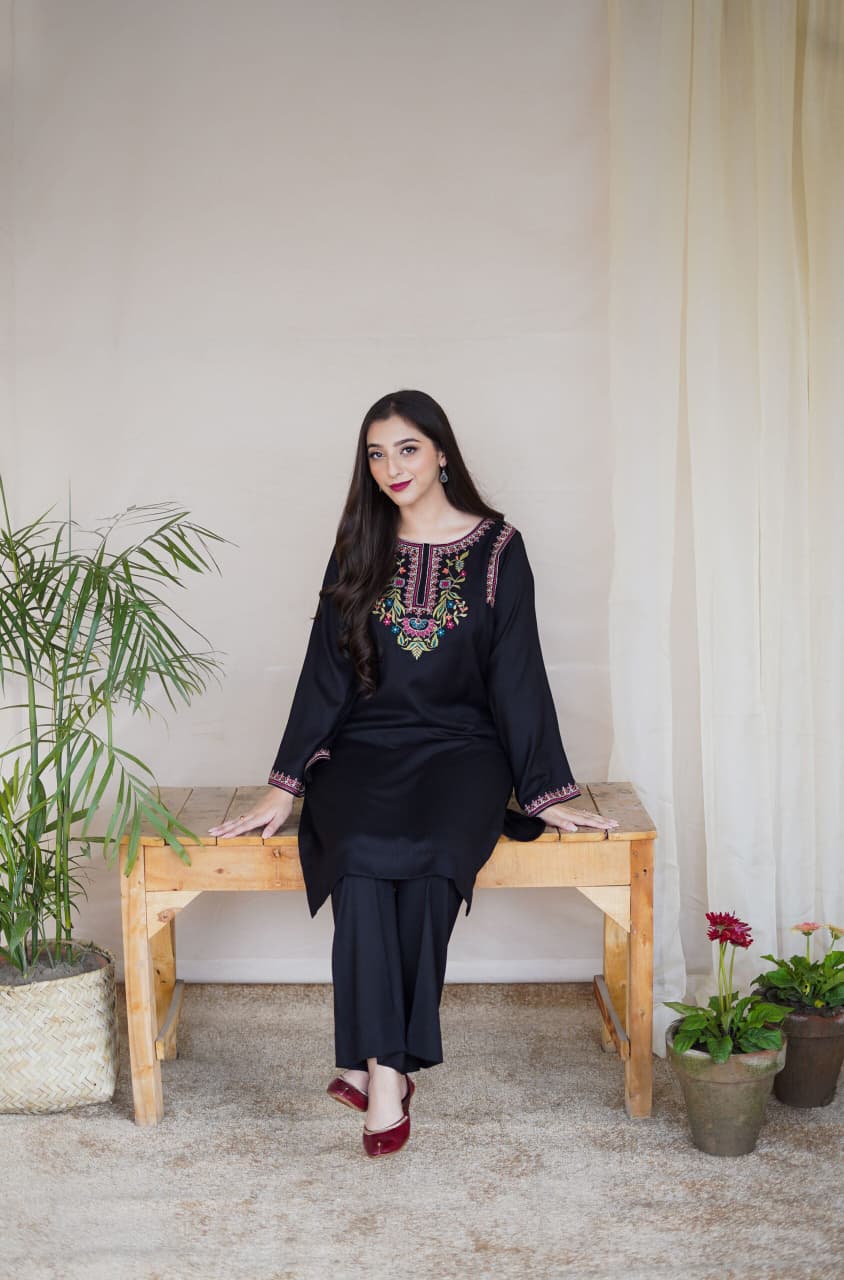 ★ Premium Dhanak 3-Piece Embroidered Winter Collection