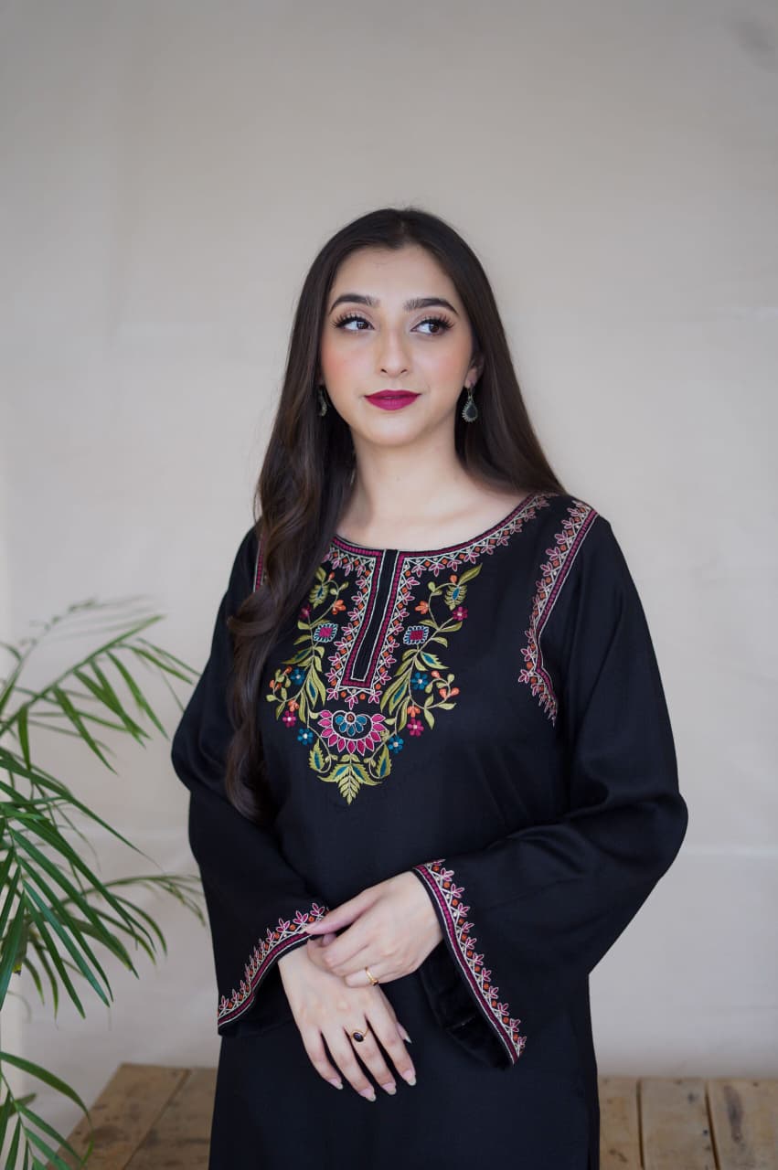 ★ Premium Dhanak 3-Piece Embroidered Winter Collection