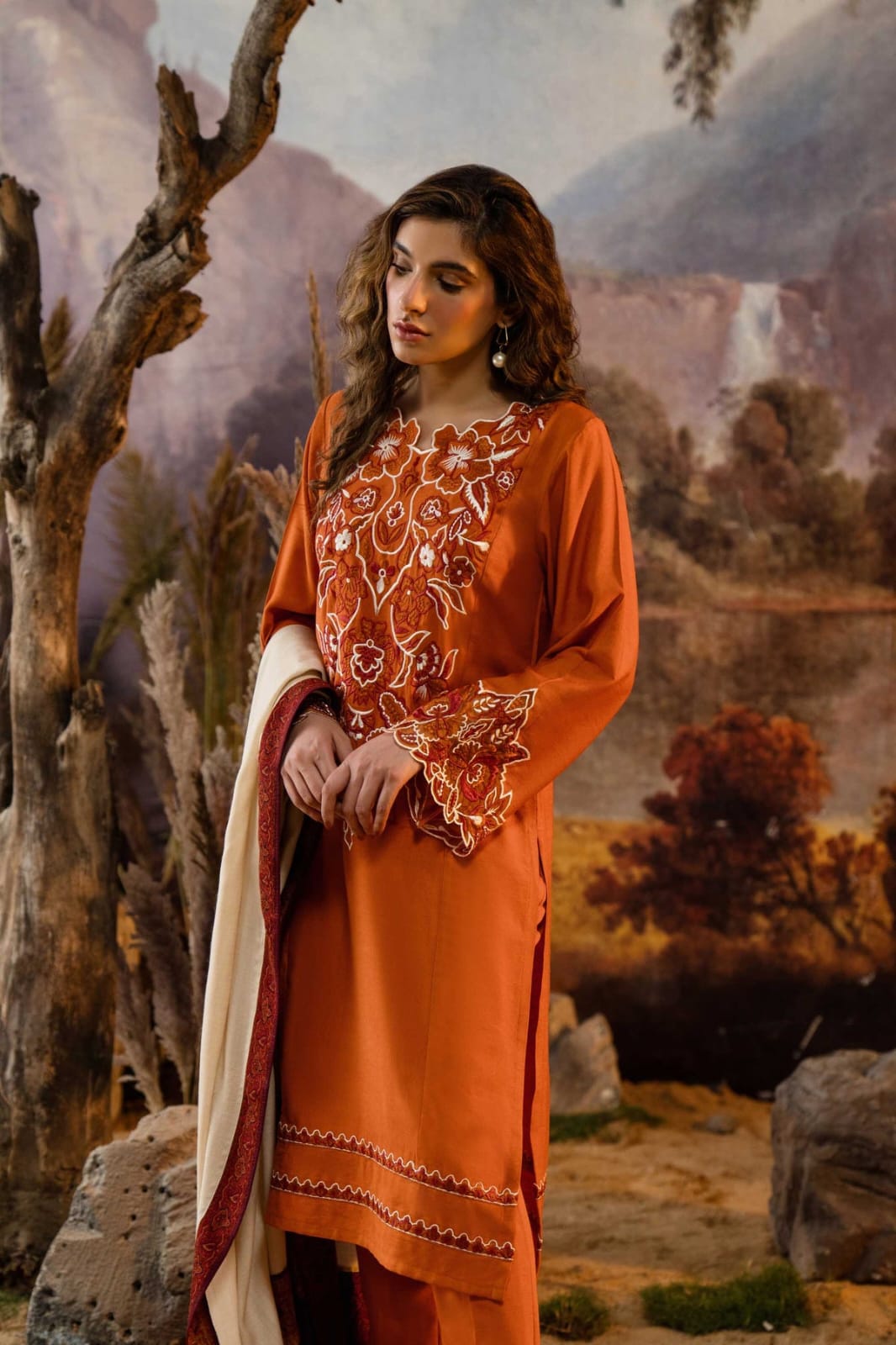 ★ Premium Dhanak 3-Piece Embroidered Winter Collection